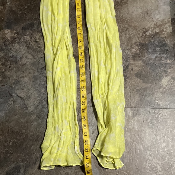 Ladies Neck Scarf - Picture 3 of 3